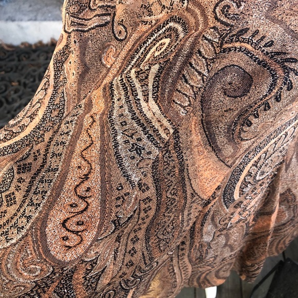 Anne Klein Skirt, size 8P - Picture 8 of 11